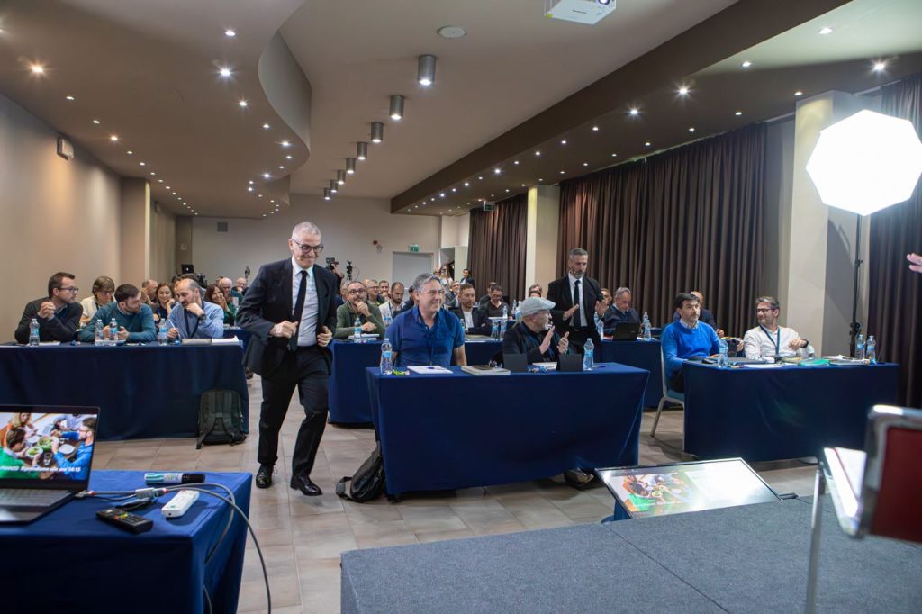 Lezione operativa dal vivo su strategie di trading
