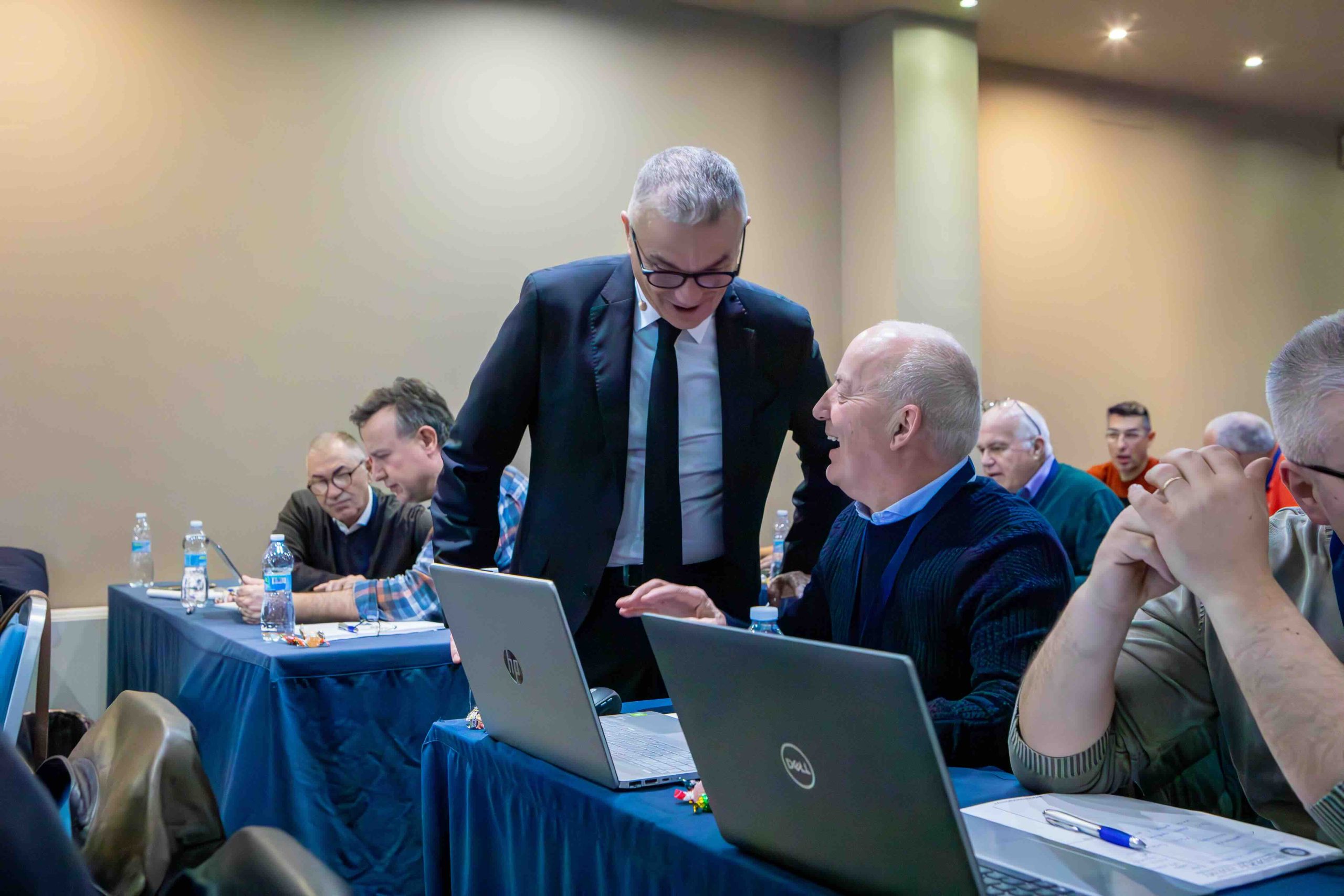 Gli studenti Insider Academy imparano a valutare gli scenari con lucidità